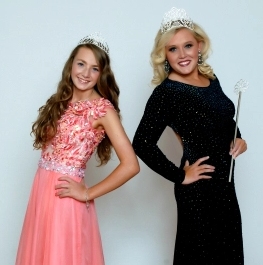 Brianna Ulmer, Jr. Miss Bond County 2015-2016 and Kayley Woker, Miss Bond County Fair 2015-2016